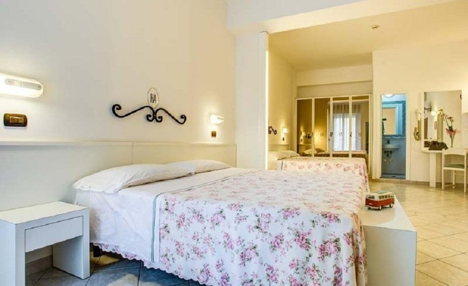 Ancora Hotel & Residence Каттолика Экстерьер фото