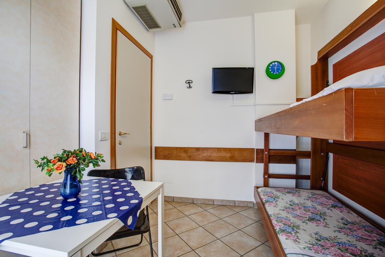 Ancora Hotel & Residence Каттолика Экстерьер фото